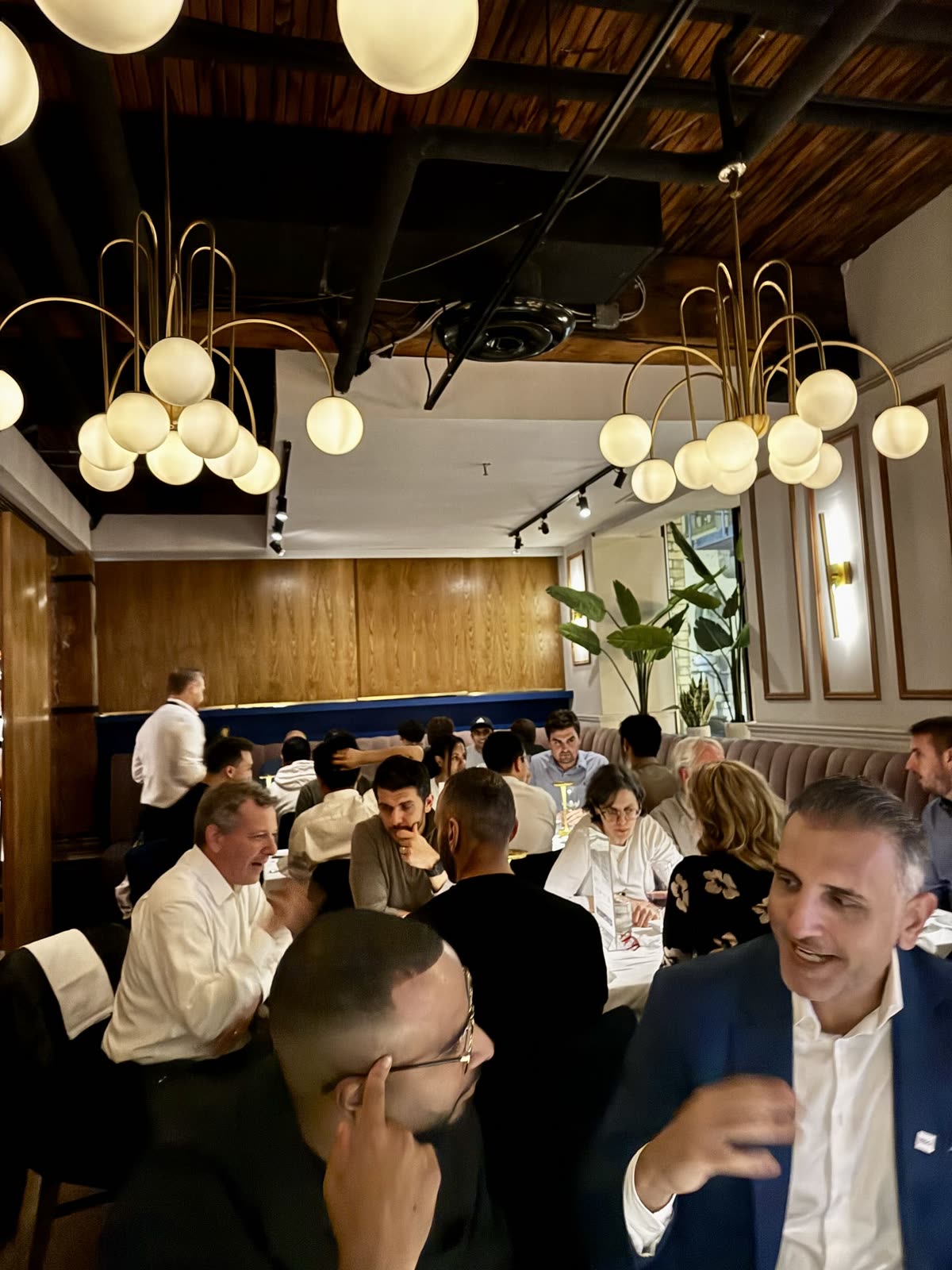 The Table 001 in Toronto: founders and investors at dinner